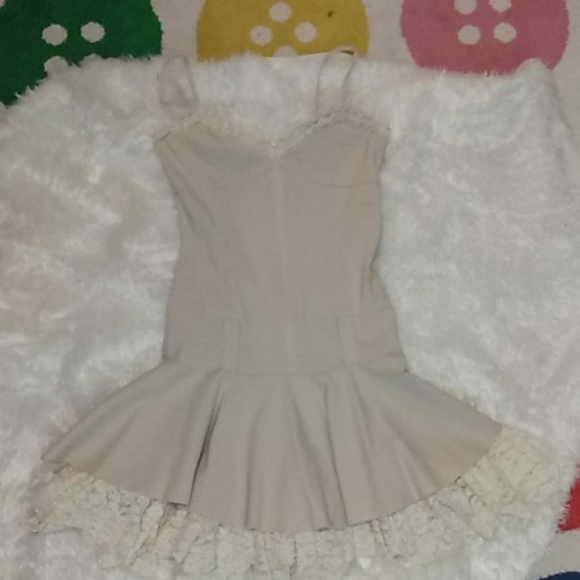Kitty Bustier Front Zip ruffle Lace Skater Dress - Picture 8 of 12